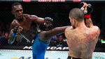 Momen Salah Jebol Gawang MU lalu Bergaya ala Israel Adesanya