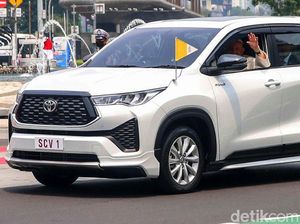 Segini Pajak Kijang Innova Zenix Hybrid Tunggangan Paus Fransiskus Segini Pajak Kijang Innova Zenix Hybrid Tunggangan Paus Fransiskus