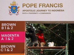 Jemaat Tak Punya Tiket Bisa Ikut Misa Paus Fransiskus Lewat Videotron