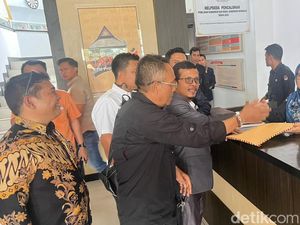 Tim Rohidin-Meriani Ajukan Kontra Pendapat ke KPU, Tegaskan Pencalonan Sah