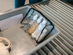 Bandara Eropa-Inggris Tetap Berlakukan Aturan Cairan 100ml