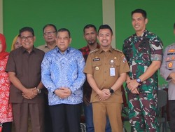 Pj Walkot Risnandar Temui 5 Paslon Demi Sukseskan Pilwalkot Pekanbaru