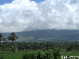 Gunung Semeru Kembali Erupsi Pagi Ini