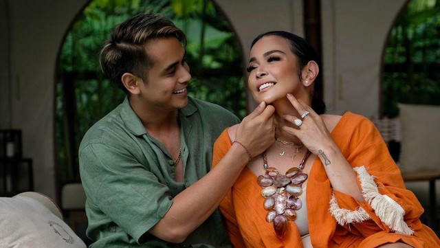 Highlight Dunia Hiburan InsertLive : DJ Panda Ramai Diboikot Kelab Malam, Karier Jennifer Ipel Kian Melejit