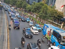 Usai Bertemu Paus Fransiskus, Jokowi Pulang ke Bogor Naik Mobil Medium MPV