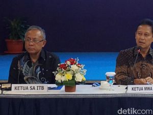 Ketua MWA ITB Minta Biaya Kuliah Mahasiswa Tak Lagi Pakai Pinjol Ketua MWA ITB Minta Biaya Kuliah Mahasiswa Tak Lagi Pakai Pinjol