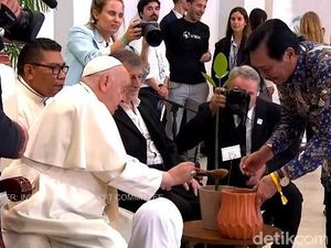 Paus Fransiskus Tak Mau Bermewah-mewah di Jakarta, Ini Kata Luhut