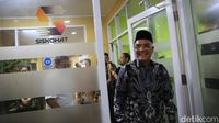 Momen Pansus Haji DPR Sidak Kantor Siskohat Kemenag