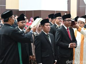5 Fakta Anggota DPRD Pasuruan Ramai-ramai Gadai SK Tutupi Biaya Nyaleg 5 Fakta Anggota DPRD Pasuruan Ramai-ramai Gadai SK Tutupi Biaya Nyaleg