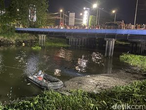 Satu Orang Dilaporkan Hilang Tenggelam di Sungai Jagir Surabaya Satu Orang Dilaporkan Hilang Tenggelam di Sungai Jagir Surabaya