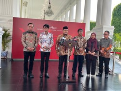 Jajaran KPU RI Menghadap Jokowi di Istana, Laporkan Progres Pilkada 2024