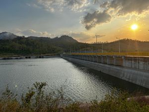 Mantan PM Australia Beberkan Keunggulan PLTA