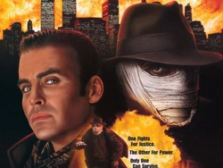 Sinopsis Film Darkman: Transfomasi Ilmuwan Jadi Vigilante Demi Balas Dendam