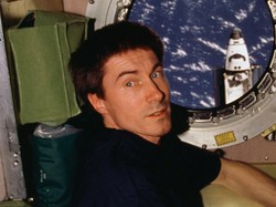 Melihat Bumi dari Mata Krikalev, Kosmonaut Uni Soviet Terakhir di Dunia