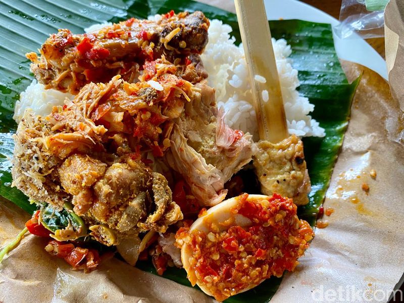  Sedap! Nasi Campur Bali Halal Milik Ibunda Maharani Kemala