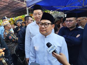 Cak Imin Kenang Faisal Basri: Beliau Pahlawan Tanpa Tanda Jasa Cak Imin Kenang Faisal Basri: Beliau Pahlawan Tanpa Tanda Jasa