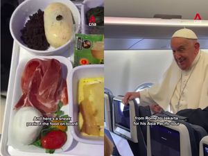 Ini Menu Makanan di Pesawat yang Ditumpangi Paus Fransiskus saat ke Jakarta Ini Menu Makanan di Pesawat yang Ditumpangi Paus Fransiskus saat ke Jakarta