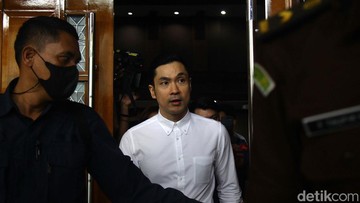 Terkejut! Harvey Moeis Baru Sadar Terima Gaji Fantastis Rp 100 Juta per Bulan