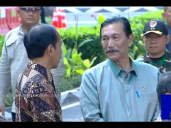 Jokowi Tiba di GBK untuk Sambut Paus Fransiskus Jelang Misa Akbar