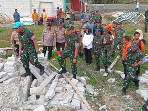 Kodim Bogor Tinjau Lokasi Bencana Pamijahan, Beri Bantuan Sembako Kodim Bogor Tinjau Lokasi Bencana Pamijahan, Beri Bantuan Sembako