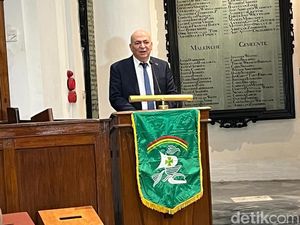 Sambangi GPIB Immanuel, Menpar Palestina Ingin Perkuat Kerja Sama Pariwisata Sambangi GPIB Immanuel, Menpar Palestina Ingin Perkuat Kerja Sama Pariwisata