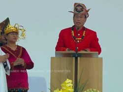 Doa Umat Dibacakan Pakai Bahasa Daerah Saat Misa Paus Fransiskus