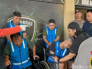 Komplotan Pencuri Rp 500 Juta Modus Pecah Kaca di Jambi Dibekuk Polisi Komplotan Pencuri Rp 500 Juta Modus Pecah Kaca di Jambi Dibekuk Polisi