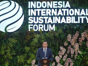 Luhut Pamer RI Punya 400 Proyek buat Geber Nol Emisi 2060 Luhut Pamer RI Punya 400 Proyek buat Geber Nol Emisi 2060