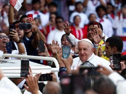 Mengenang Momen Tak Terlupakan saat Paus Fransiskus Kunjungi Indonesia