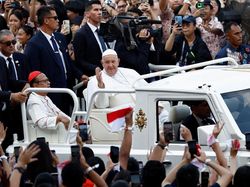 Kilas Balik Kendaraan Buatan Anak Negeri yang Dipakai Paus Fransiskus di RI Kilas Balik Kendaraan Buatan Anak Negeri yang Dipakai Paus Fransiskus di RI