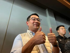 Kata Ridwan Kamil Soal Diteriaki Warga saat Ziarah ke Makam Mbah Priok Kata Ridwan Kamil Soal Diteriaki Warga saat Ziarah ke Makam Mbah Priok