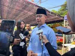 Eddy Soeparno Kenang Sosok Ekonom Faisal Basri: Sekjen Pertama PAN