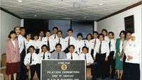 Sri Mulyani Bagikan Foto Jadul Kenang Faisal Basri