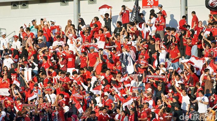 Suporter Indonesia saat Piala Asia U-23 2024.