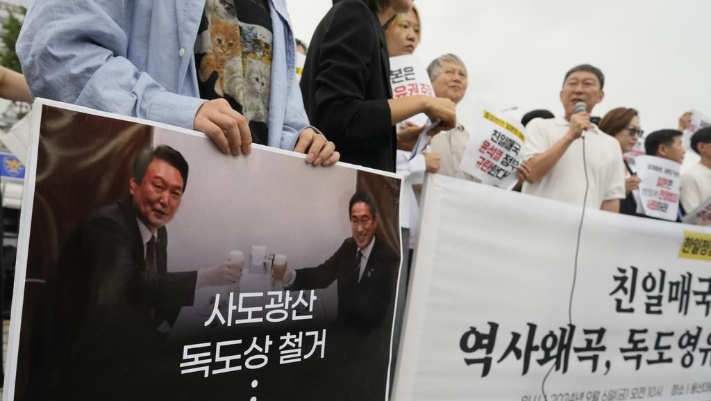 Aksi Protes Menentang PM Jepang Fumio Kishida Berkunjung ke Korsel Aksi Protes Menentang PM Jepang Fumio Kishida Berkunjung ke Korsel