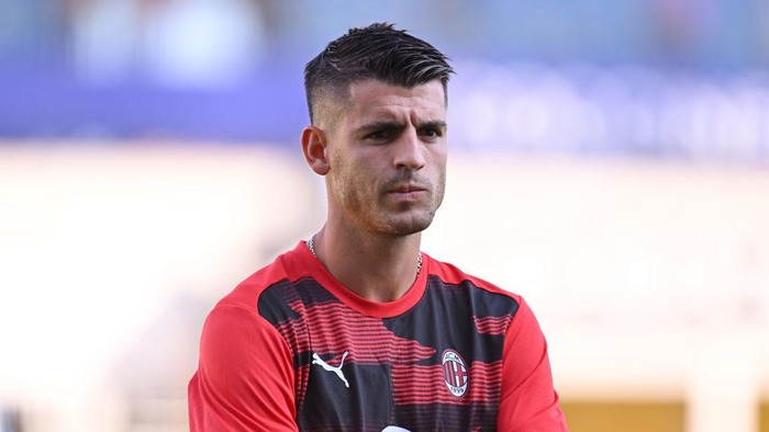 PARMA, ITALY - AUGUST 24: Alvaro Morata of AC Milan looks on prior to the Serie A match between Parma and AC Milan at Stadio Ennio Tardini on August 24, 2024 in Parma, Italy. (Photo by Alessandro Sabattini/Getty Images)