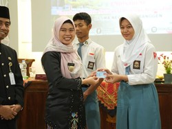 Dukcapil Demak Gencarkan Perekaman KTP untuk Pemilih Pemula