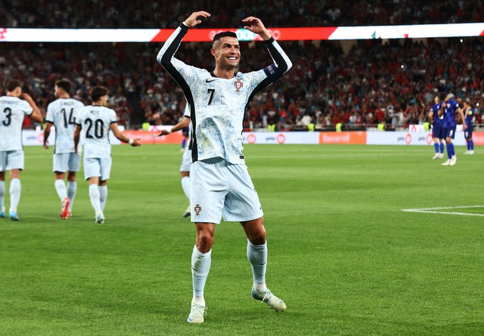 Cristiano Ronaldo LISBON, PORTUGAL - SEPTEMBER 05: Cristiano Ronaldo of Portugal celebrates scoring his team's second goal during the UEFA Nations League 2024/25 League A Group A1 match between Portugal and Croatia at Estadio do Sport Lisboa e Benfica on September 05, 2024 in Lisbon, Portugal. (Photo by Carlos Rodrigues - UEFA/UEFA via Getty Images)