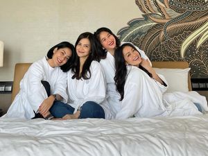 7 Foto Cut Tary Liburan Bareng Bestie, Ada Lulu Tobing Hingga Ersa Mayori 7 Foto Cut Tary Liburan Bareng Bestie, Ada Lulu Tobing Hingga Ersa Mayori