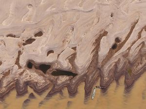 Foto Udara Sungai Madeira di Brasil yang Menyusut Airnya Foto Udara Sungai Madeira di Brasil yang Menyusut Airnya