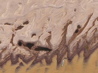 Foto Udara Sungai Madeira di Brasil yang Menyusut Airnya
