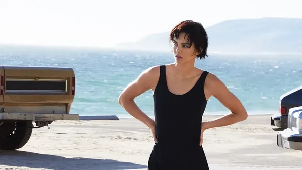 Penampilan Terbaru Kendall Jenner dengan Rambut Pendek di Iklan Calvin Klein