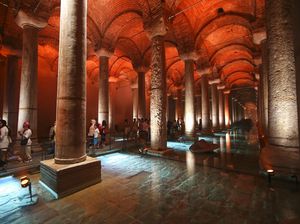 Menjelajahi Tangki Air Kuno Termegah Era Bizantium di Turki Menjelajahi Tangki Air Kuno Termegah Era Bizantium di Turki