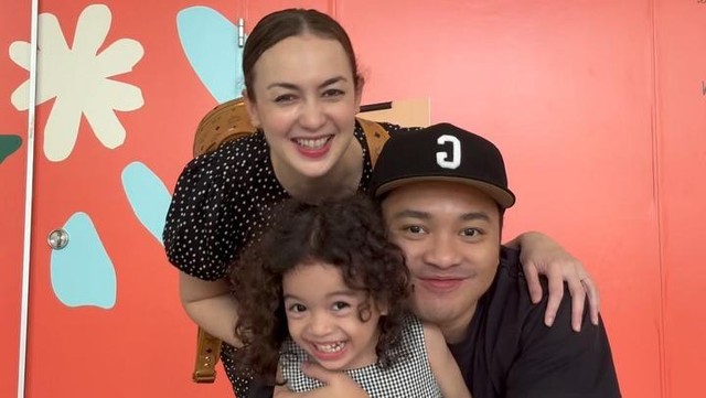 Sewa ART Infal Sebulan, Rianti Cartwright Tak Masalah Bayar Lebih Mahal