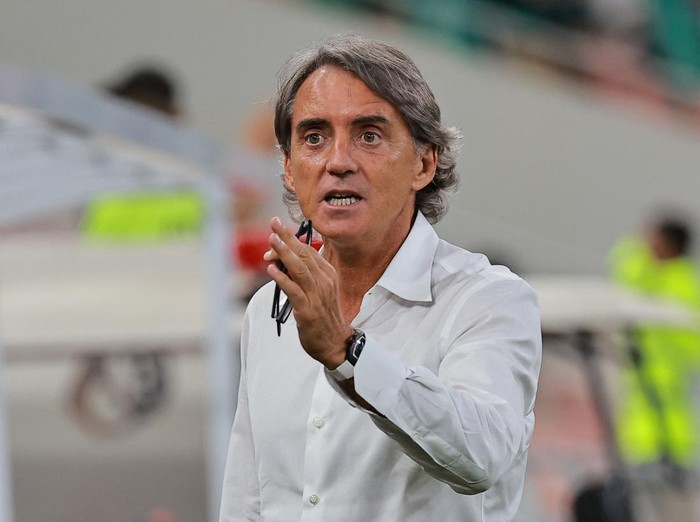 Soccer Football - World Cup - AFC Qualifiers - Group C - Saudi Arabia v Indonesia - King Abdullah Sports City, Jeddah, Saudi Arabia - September 5, 2024 Saudi Arabia coach Roberto Mancini before the match REUTERS/Stringer