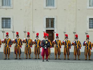 7 Fakta Garda Swiss, Tameng Hidup Paus dan Sejarahnya 7 Fakta Garda Swiss, Tameng Hidup Paus dan Sejarahnya