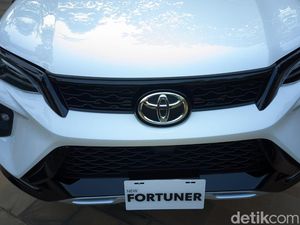 Harga Toyota Fortuner Terbaru Tahun 2026, Paling Murah Segini