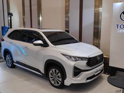 Alasan Innova Zenix Cocok Dipakai Tamu Kenegaraan