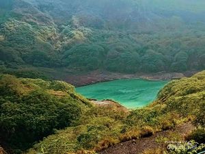Sejenak di Gunung Kelud Sejenak di Gunung Kelud