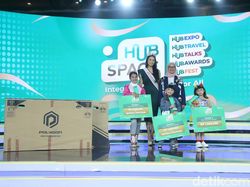 Aksi Gemas Anak-anak Bergaya Pilot-Masinis di Hub Space 2024